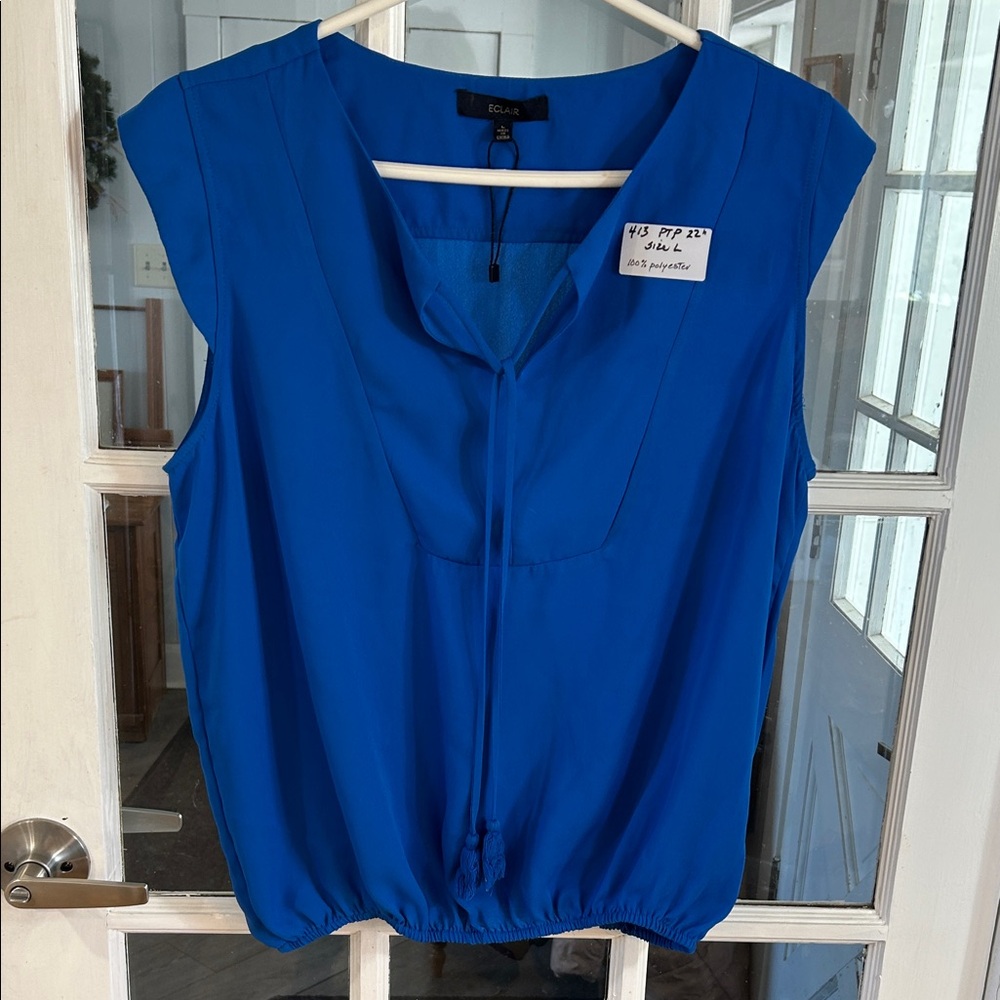 413.    Eclair  Sleeveless Tassel V-Neck Camisole in Royal Blue